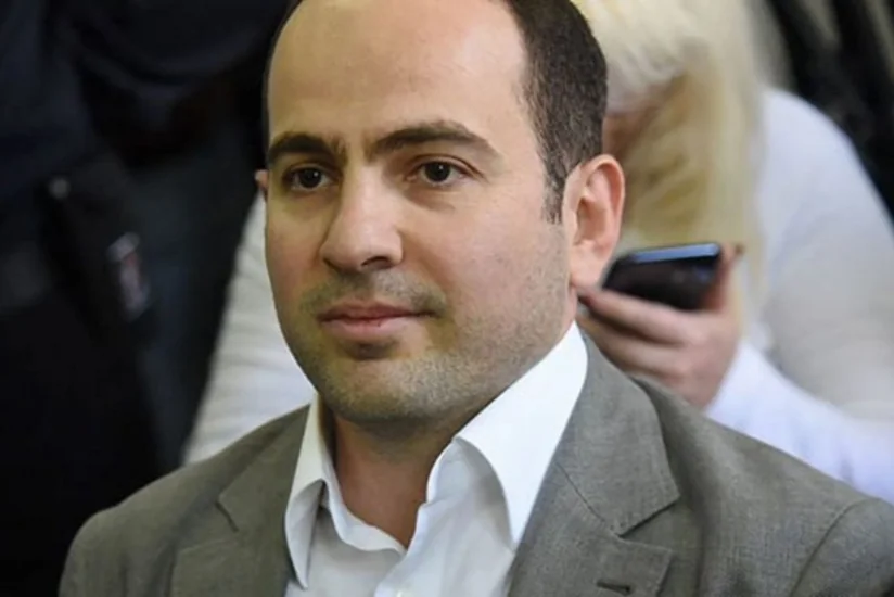 Robert Koçaryanın oğluna atası ilə görüş qadağan edilib