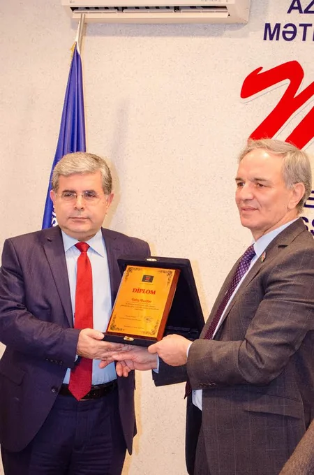 Mətbuat Şurasında veteran jurnalistlərin yubileyləri qeyd edilib