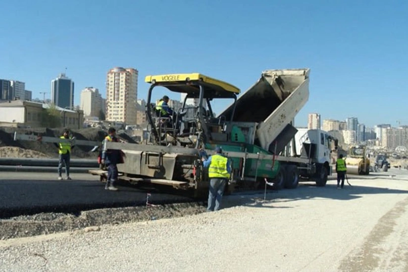Prezident yol tikintisi işçilərini təltif etdi - SİYAHI