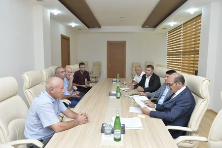 “Azəristiliktəchizat”ın sədr əvəzi Lənkəranda vətəndaşları qəbul edib