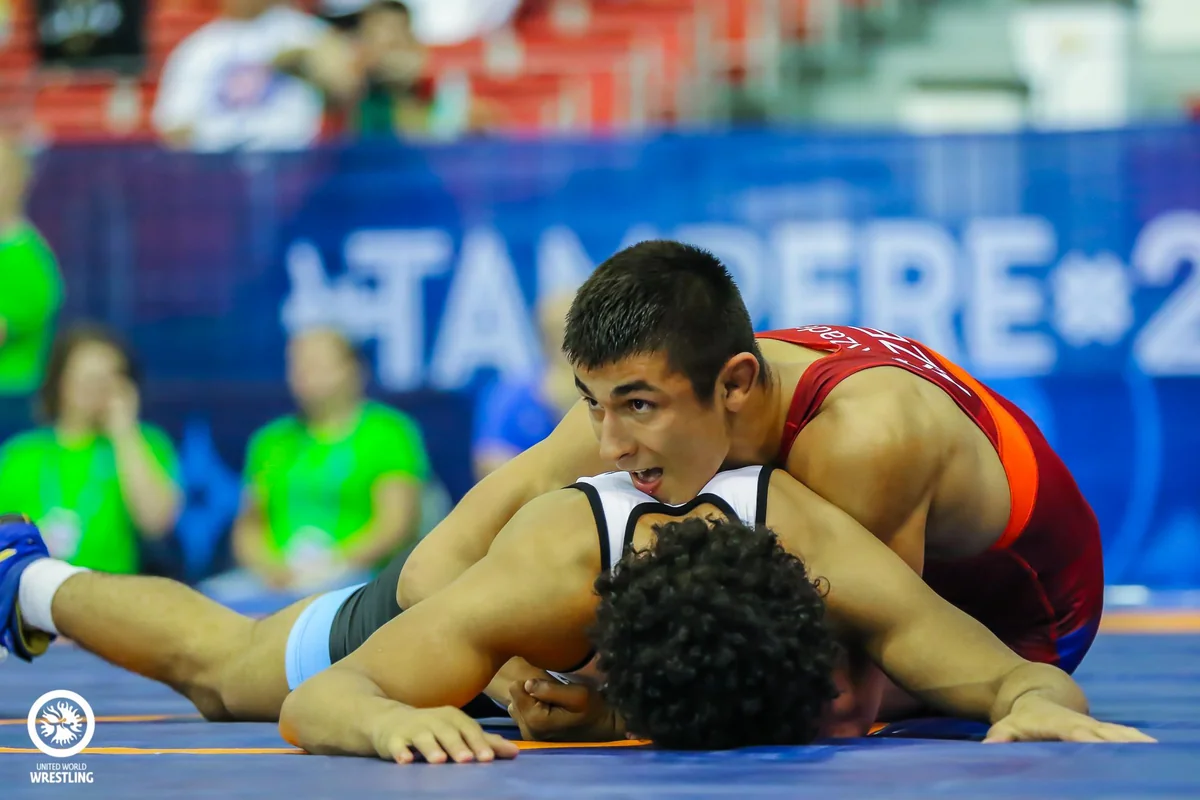 Azərbaycan güləşçisi qızıl medal görüşünə çıxacaq