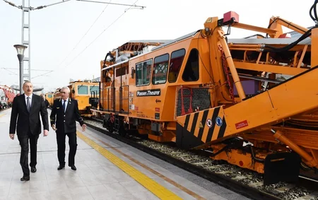 Prezident İlham Əliyev Sumqayıt Dəmir Yolu Vağzalı Kompleksinin açılışında iştirak edib - ƏLAVƏ OLUNUB
