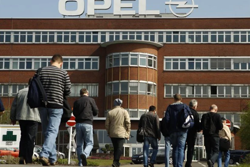 Opelin Almaniyadakı zavodu bağlanıb