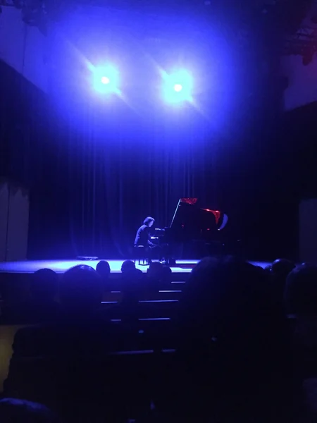 ​Azərbaycan bəstəkarı Kanadada konsert verib