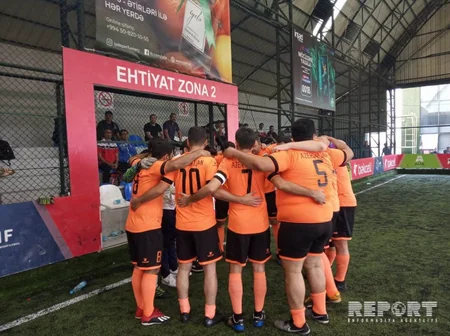 Vəkillər arasında beynəlxalq futbol turnirinin qalibi Azərbaycan 1 komandası olub - FOTO - VİDEO