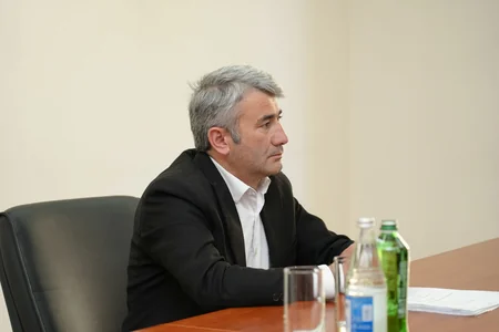 Ədliyyə naziri Şəkidə vətəndaşları qəbul edib