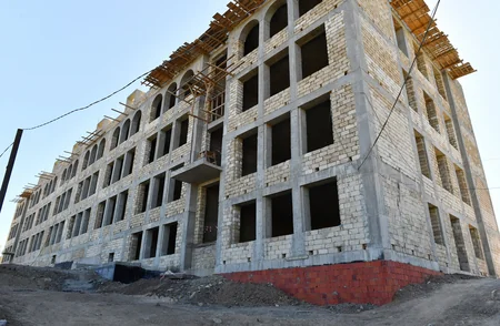 Ilham Aliyev and Mehriban Aliyeva view progress of works in newly-built facilities in Shusha