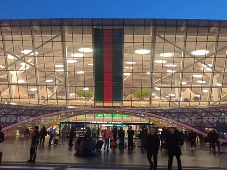 Yunan-Roma güləşi üzrə Avropa çempionu olan Azərbaycan millisi Vətənə qayıdıb