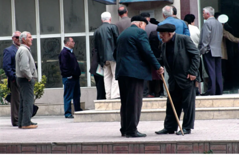Bu il Azərbaycanda “Əmək veteran” adı alan şəxslərin sayı açıqlanıb