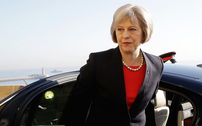 Britaniya baş nazirinin Çinə rəsmi səfəri başlayıb