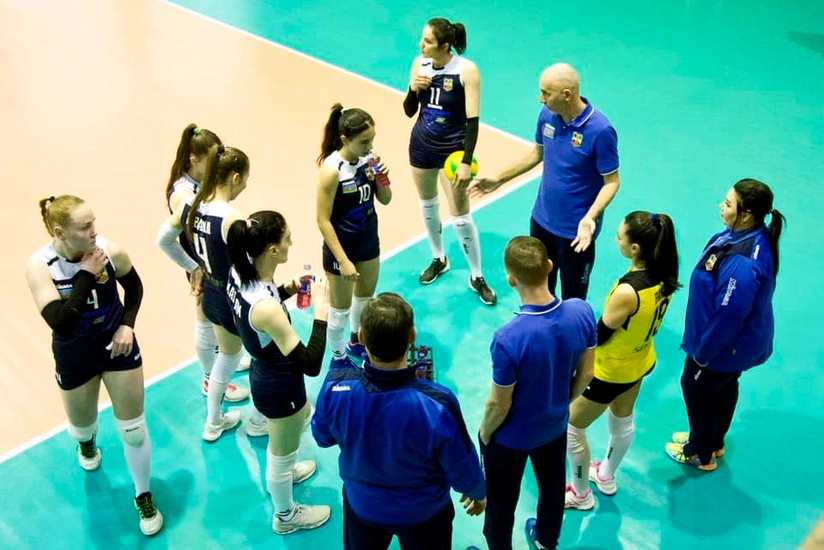Azərreyl gümüş medalı təmin edib, Abşeron qələbə qazanıb