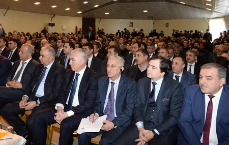 Ərdəbildə İran-Azərbaycan biznes forumu keçirilib