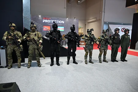 Azerbaijan's military top brass attends opening ceremony of ADEX 2024