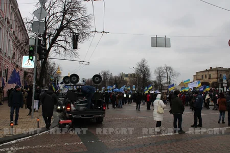 Сторонники Петра Порошенко проводят в Киеве акцию протеста