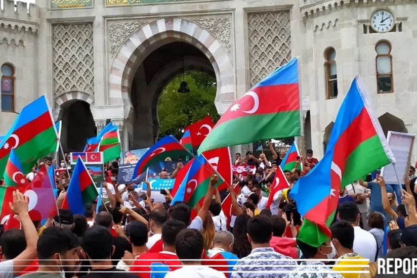 В Стамбуле прошла акция в поддержку Азербайджана 