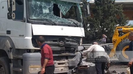 Yevlaxda 2 yük və 2 minik avtomobilinin iştirakı ilə zəncirvari qəza olub