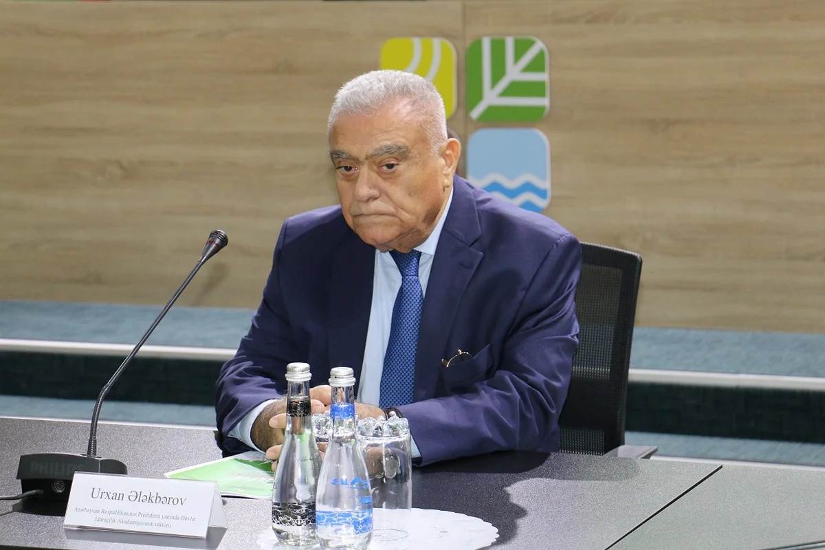 Urxan Ələkbərov “Şərəf” ordeni ilə təltif edilib