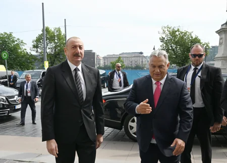 Budapeştdə Türk Dövlətləri Təşkilatının Dövlət başçılarının qeyri-rəsmi Zirvə görüşü keçirilib - YENİLƏNİB-4