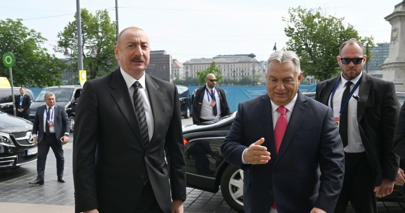 Prezident İlham Əliyev Budapeştdə TDT-nin Dövlət Başçıları Şurasının qeyri-rəsmi iclasında iştirak edir - YENİLƏNİB-2