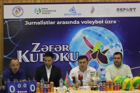 Jurnalistlər arasında voleybol üzrə Zəfər Kubokunun püşkü atılıb
