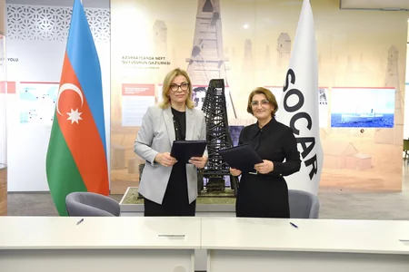 SOCAR və Xəzər Universiteti arasında Əməkdaşlıq Sazişi imzalanıb