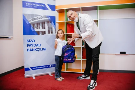 Bank Respublika Laçının Zabux kəndindəki məktəbliləri sevindirib