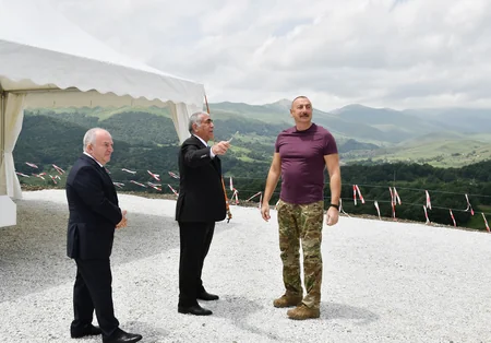 Ilham Aliyev gets acquainted with construction of Lachin International Airport