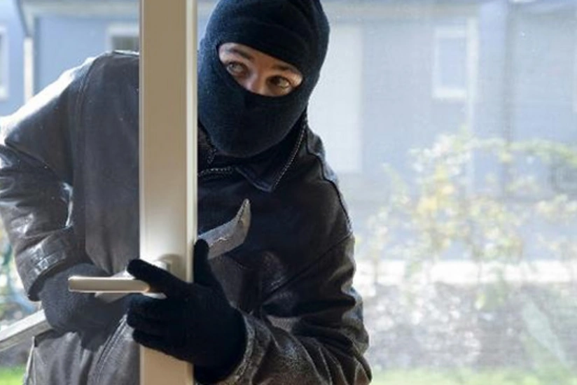 Oğuzda icra nümayəndəliyinin binasından oğurluq olub