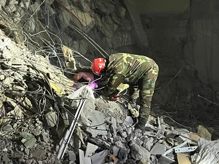 Azerbaijani rescuers saved 51 people from rubble in Turkiye