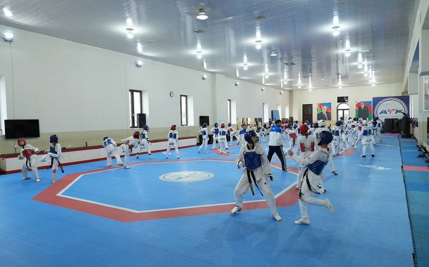 Azərbaycanın gənc taekvondoçuları təlim-məşq toplanışına başlayıblar