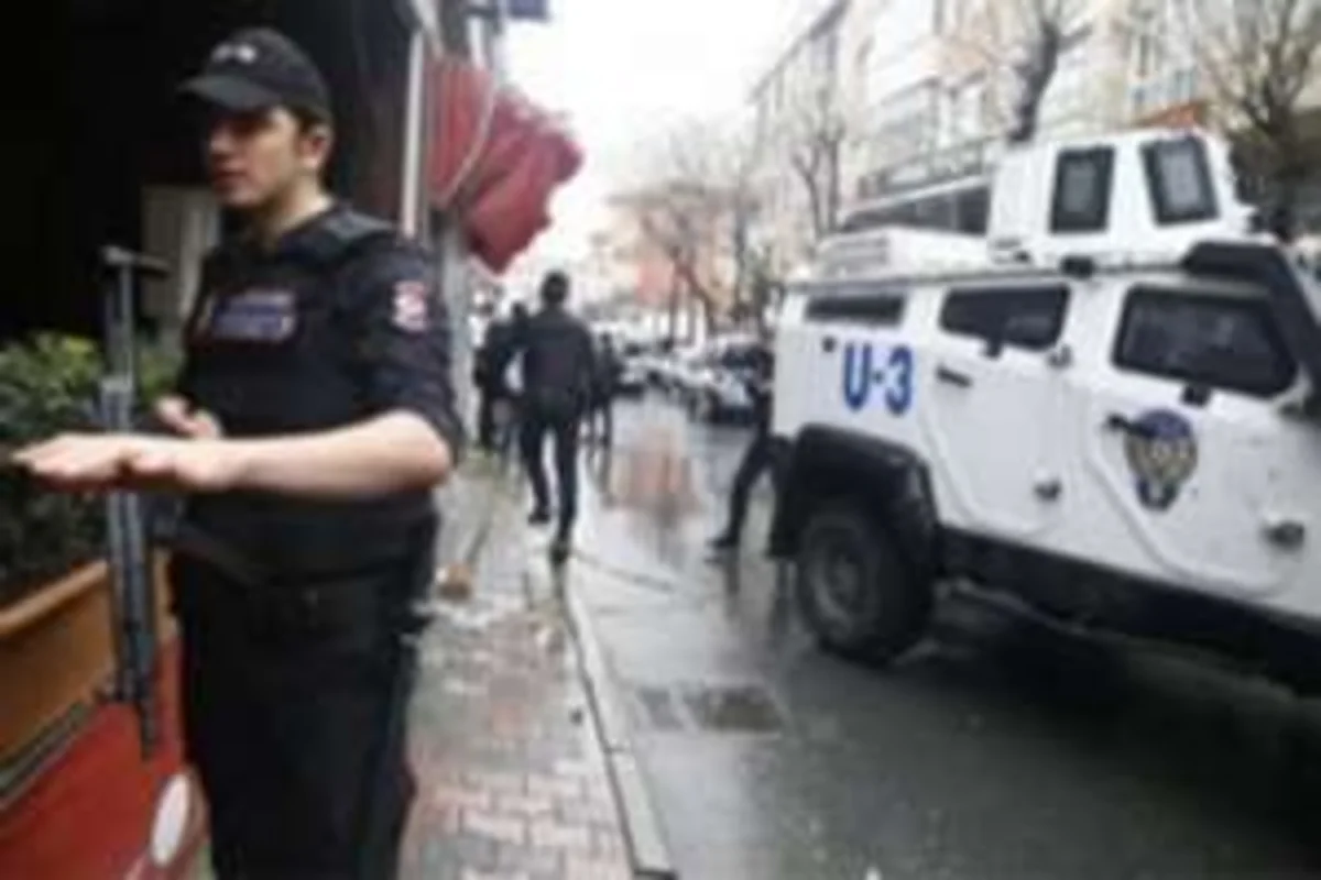 Türkiyədə daha bir polis məntəqəsinə silahlı basqın olub