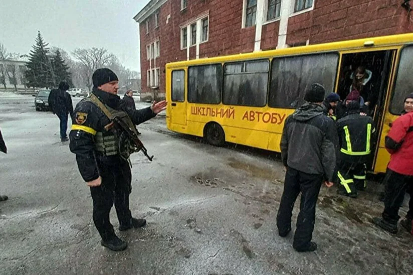 Офис Зеленского: Из Изюма эвакуировали около 2000 человек