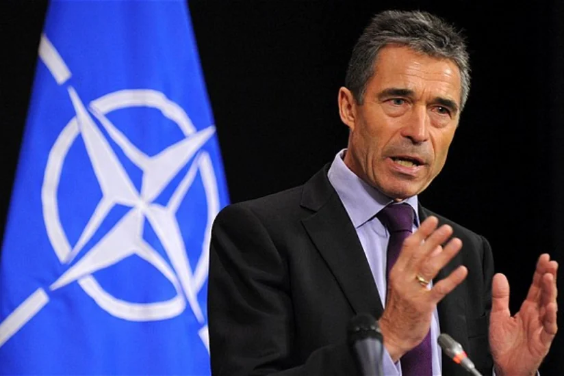 Rasmussen: Rusiya Avropa ilə hibrid müharibə aparmaq yolundadır