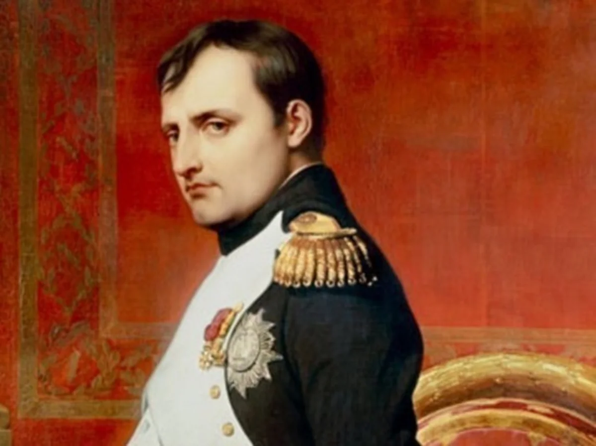Fransa Rusiyadan Napoleonun silahdaşının qalıqlarlarını istəyir - FOTO