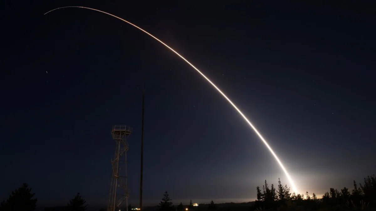 ABŞ qadağan olunmuş qanadlı raketi sınaqdan keçirib