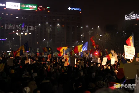 Rumıniyada 400 min insan hökumətin istefasını tələb edir - FOTO