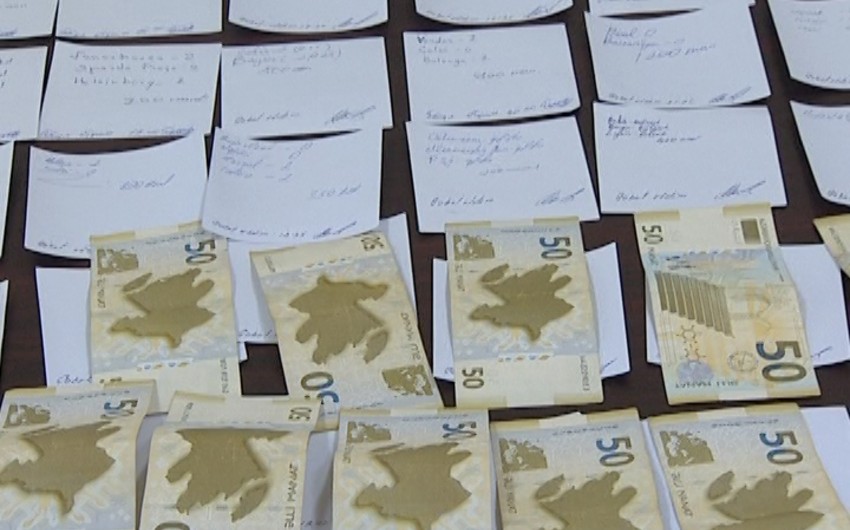 Bakıda qanunsuz olaraq idman mərc oyunları təşkil edən şəxslər saxlanılıb