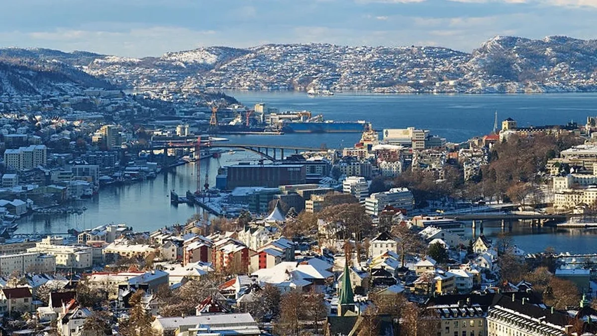 Two Norwegian airports briefly closed after drone spotted