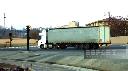 Azerbaijan's Nakhchivan sends 11 more aid trucks to Turkiye