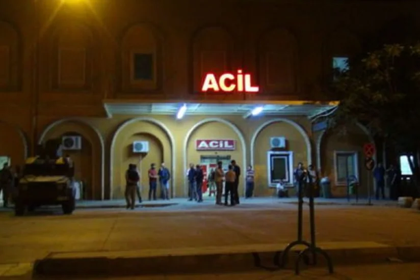 Türkiyədə polis məntəqəsinə basqın olub, bir əsgər ölüb, 10-u yaralanıb