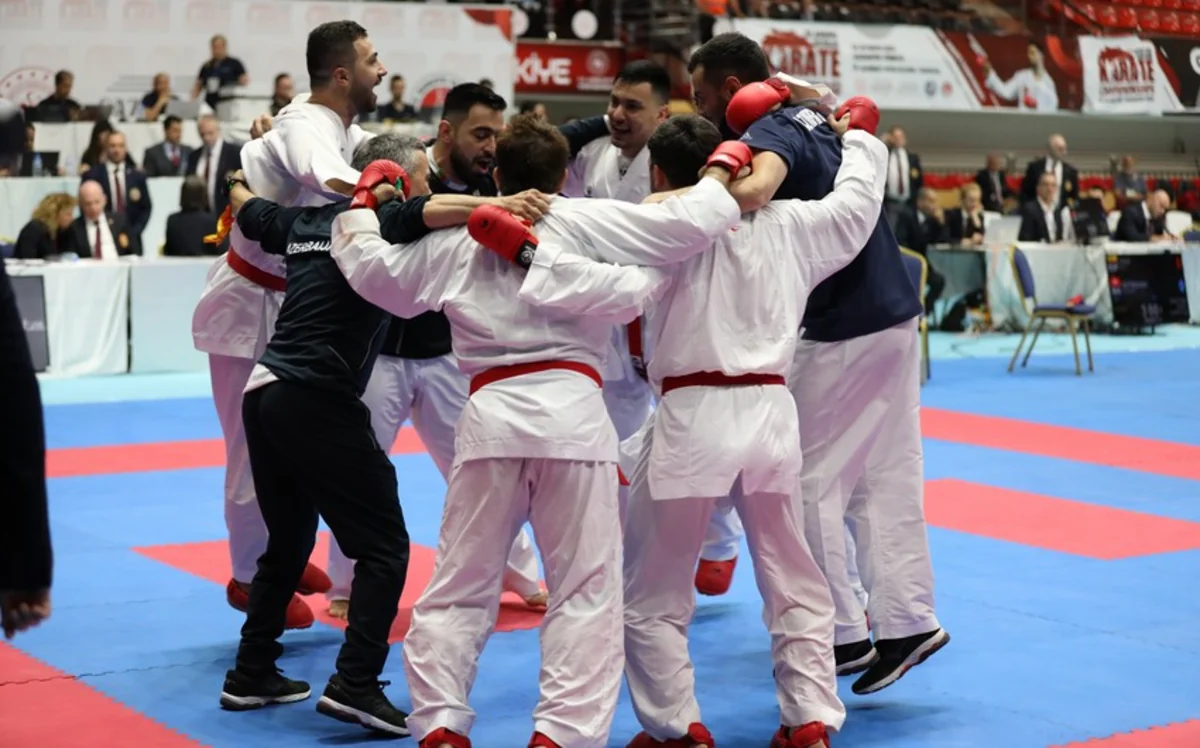 Azərbaycan karateçiləri Avropa çempionatında gümüş və bürünc medallar qazanıb