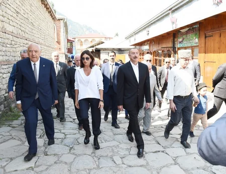 Prezident: Nə qədər çox turist gəlsə, ölkəmizə o qədər də çox pul gələcək