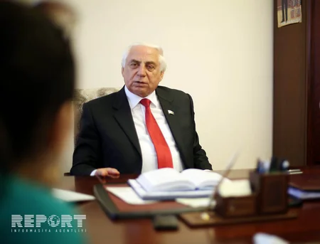 Hadi Rəcəbli: Qəribədir ki, maddi imkanı yaxşı olan ailələr bir və ya iki uşağın olmasına üstünlük verirlər - MÜSAHİBƏ