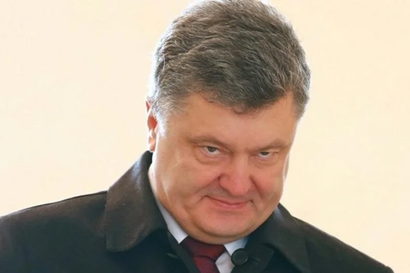 Poroşenko: “Qubernatorların şəxsi ordusu olmayacaq”