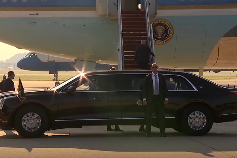 Трамп прилетел в Анкоридж на встречу с Путиным