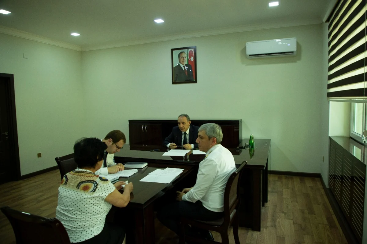 Baş Prokuror Şamaxıda vətəndaşları qəbul edib