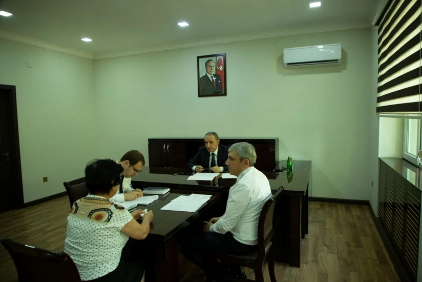 Baş Prokuror Şamaxıda vətəndaşları qəbul edib