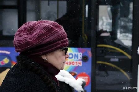 Лица людей во время снегопада - ФОТОРЕПОРТАЖ