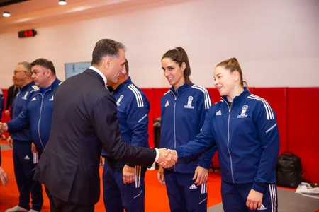 IJF Akademiyasının proqramında iştirak edən məşqçilərə sertifikatlar təqdim olunub
