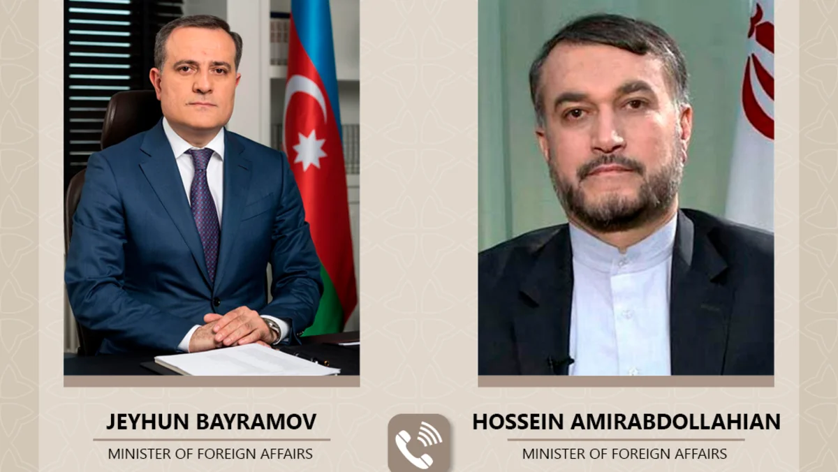 Ceyhun Bayramov iranlı həmkarı ilə bəzi mövcud problemləri müzakirə edib